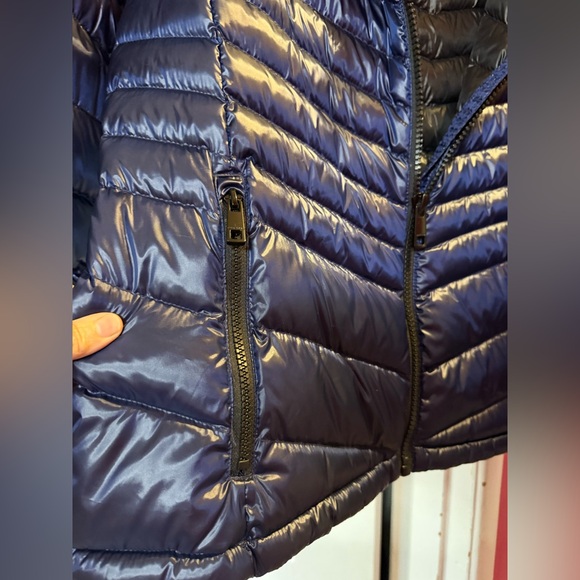 Calvin Klein Midnight Blue Puffer Jacket - NEW!! - Picture 9 of 10